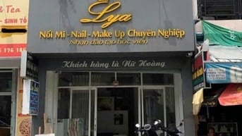 CHÍNH CHỦ BÁN GÂP NHÀ MĂT TIÊN đường NGUYỄN CỬU PHÚ [SHR]