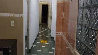 Cho thuê nguyên căn lầu 4 nhà 85B Nguyễn thần Hiến F18.Q4.TP HCM