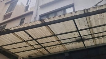 SIÊU RẺ, Nhà Hẻm 299/ Lý Thường Kiệt P15 Quận 11 40m2 4 tầng 5,2 tỷ.