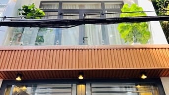 Bán nhà Ngô Tất Tố Bình Thạnh 1Trệt 1Lầu DT 53m2/giá 1.880 tỷ Số riêng