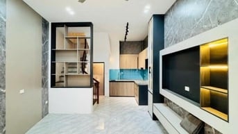 GIÁ TỐT NHỈNH 6 Tỷ có ngay nhà Long Biên, Ngọc Thuỵ 36m2