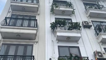 Bán nhà mặt phố quận Tây Hồ, View Sông Hồng, 50m2, 9 tầng, vỉa hè ô tô