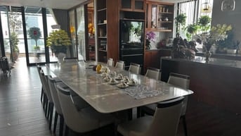 Mặt phố Xã Đàn giá 37.5 tỷ, 65mx6 tầng, nở hậu