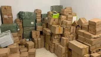 Cần Tuyển Gấp 5 Công Nhân Nữ Soạn Hàng, Đóng Gói Theo Đơn