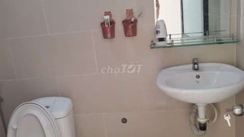 Bán nhà  mặt tiền Bến Phú Lâm, P.9, Q.6 giá 5.3 tỷ - 48.9m2