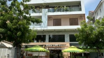 Siêu phẩm bề Ngang lớn cực hiếm Mặt tiền Bàu Cát 12x28m Giá 58 tỷ