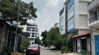 Kẹt bán lô đất 130m,Lê Trực,Bình Thạnh,HXH,nở hậu,xây CHDV,hơn 11ty