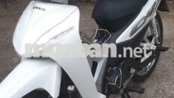 Xe mình cần bán