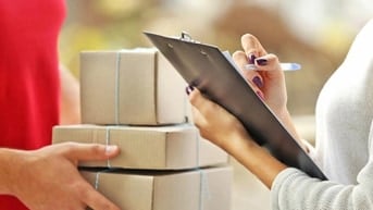 KHU VỰC QUẬN 1 CẦN TUYỂN GẤP NHÂN VIÊN LÀM VIỆC CHO QUẦY HÀNG CHỊ KIỀU