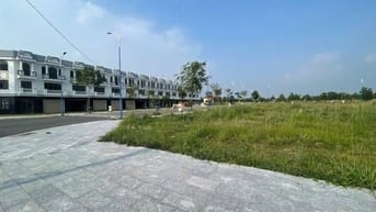 Bán đất chính chủ 100m2 ngay trung tâm bàu bàng bình dương