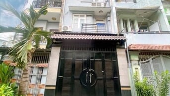Hẽm xe tải thông - 3 tầng 7pn - gấp bán nhỉnh 7 tỷ.