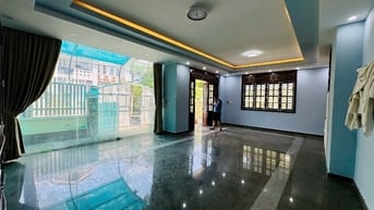 CHO THUÊ VILLA SÂN VƯỜN 300m2 KDC BÌNH LỢI. PHƯỜNG 13. BÌNH THẠNH