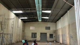 Cho thuê kho Lê Đức Thọ P15 Gò Vấp. Diện tích 10x30 giá rẻ !