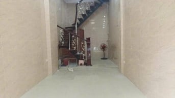 BA GÁC ĐUA , 50M Ô TÔ TRÁNH , KINH DOANH , 5 TẦNG FULL NỘI THẤT .