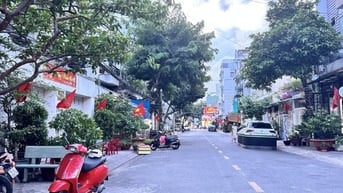 MẶT TIỀN KD VIP 8.8M x 20M 4 TẦNG - NGAY SÁT NGUYỄN SƠN TÂN PHÚ 