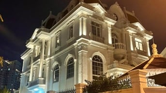 Bán Biệt Thự góc 2 mặt tiền HOA ĐÀO, P.2, PN, DT:12x16m, Hầm_3 Lầu.