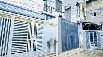 BÁN NHÀ 3 TẦNG PHẠM HỮU LẦU QUẬN 7