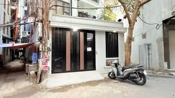 Bán nhà phố Giải Phóng 150m2, 6 tầng, thang máy, ngõ ô tô tránh, 18 ph
