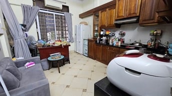 HOT Cần bán nhà Thái Hà 61m2, 4 tầng, 2 Mặt Ngõ ôtô tránh, kinh doanh