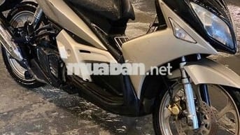 Mua xe mới dư bán xe còn mới ích đi máy êm