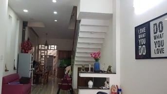 CHO THUÊ NHÀ LÀM VĂN PHÒNG - VỊ TRÍ VÀNG HƯƠNG LỘ 5