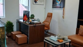 CC CHO THUÊ TẦNG 6 LÀM VP NHÀ MP VƯƠNG THỪA VŨ - TX, DT 18m2, GIÁ 4 Tr