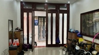 Bán nhà Mễ Trì Thượng, 55m² x 5 tầng, nhà đẹp, 5m ra ô tô –chỉ 8,9 tỷ