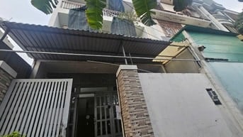 Bán nhà hẻm Ô tô đường Nguyễn Duy Trinh Quận 2 gần chợ (72.5m2) 7 tỷ