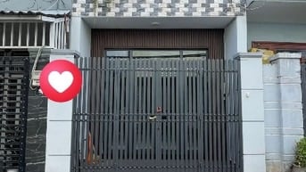 Bán nhà 1 trệt 1 lầu hẻm rộng 6m đường Đình Phong Phú, sổ hồng riêng