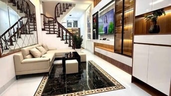 Chính chủ bán nhà 4 tầng số 28 ngõ 111 phố Quan Hoa, Cầu Giấy