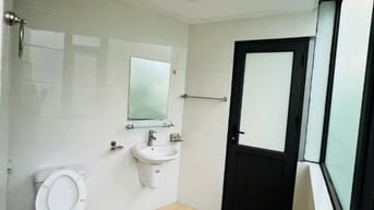 CCMN 1 khách 1 ngủ , ngà lô góc 2 mặt thoảng view sông thoáng mát 