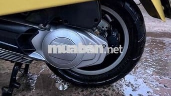 vespa nhập gts 4v
