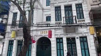 Siêu phẩm nhà mặt phố Hàng Bạc, Phố Tây đi bộ ngày và đêm 150mx5t