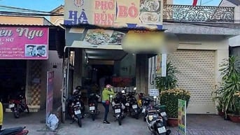Bán nhà 670tr, đang cho thuê 8tr/tháng, ngay chợ Bình Chánh, SHR