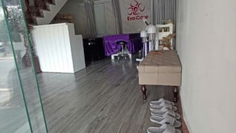 Cho thuê nhà mặt đường Yên Phụ