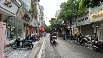 Cho thuê nhà tầng 1 số 24 Hàng Nón - Hoàn Kiếm - 85m2