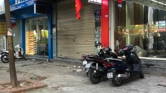 Cho thuê nhà mặt phố Nguyễn Xiển, 45m2, 5 tầng, 30tr, Thanh Xuân,HN