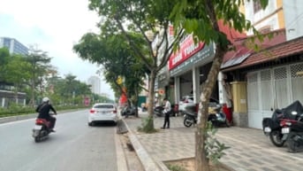Bán nhà 6T thang máy mặt phố q Cầu Giấy , đang cho thuê KD sầm uất