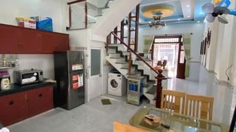 Giảm sốc 250tr còn 4,2tỷ,Hẻm XH, 4,6x12m, 2 tầng, Long Trường, Quận 9