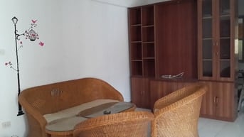 Cho thuê căn hộ ở trung tâm, tiện lợi mọi thứ, cho gia đình 2-3 người