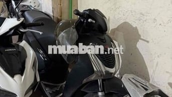 MỘT CHỦ TỪ ĐẦU bán xe SH cho chủ mới về giữ gìn
