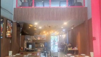 Cho thuê nhà mặt tiền đường Võ Văn Kiệt, Phường Cô Giang, Quận 1