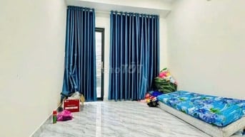 Cho thuê nhà hẻm 5m (XH)Lò Siêu, P8, Quận 11 Giá 8tr