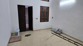 Không có căn Thứ 2 - Ngọc Khánh, con phố trung tâm dễ kinh doanh cho t