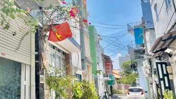 Bán nhà Huỳnh Tấn Phát, xe hơi ngủ trong nhà cực hiếm chỉ hơn 5 tỷ 