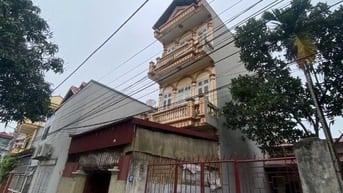BÁN NHÀ 70M X 3 TẦNG TRỤC CHÍNH THÔN ĐÌA, NAM HỒNG.