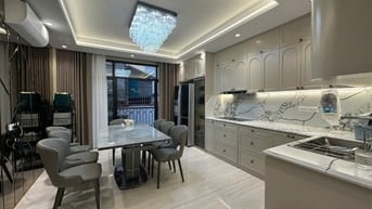 PHÂN LÔ NGỌC KHÁNH BA ĐÌNH - 7 TẦNG THANG MÁY - GARA Ô TÔ - SÁT PHỐ 