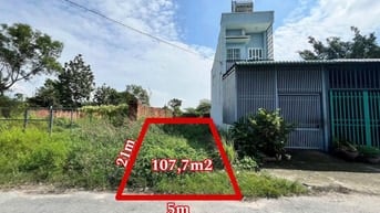 HÀNG NGÔP TÂN PHÚ TRUNG NGAY BV XUYÊN Á ĐƯỜNG NHỰA SHR GIÁ CHỈ 710 TR