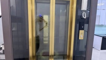 THANG MÁY , 10M Ô TÔ TRÁNH , ĐỊNH CÔNG THƯỢNG HOÀNG MAI 45M2 5TẦNG .