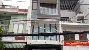 Sang nhượng gấp căn nhà mặt tiền Nguyễn Hồng Đào, P14, Tân Bình